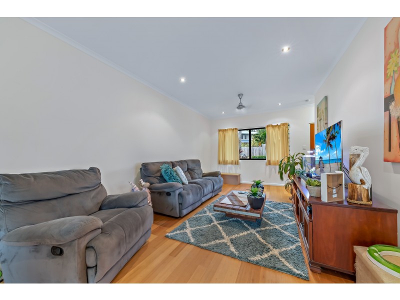 104/25 Abell Road, Cannonvale QLD 4802