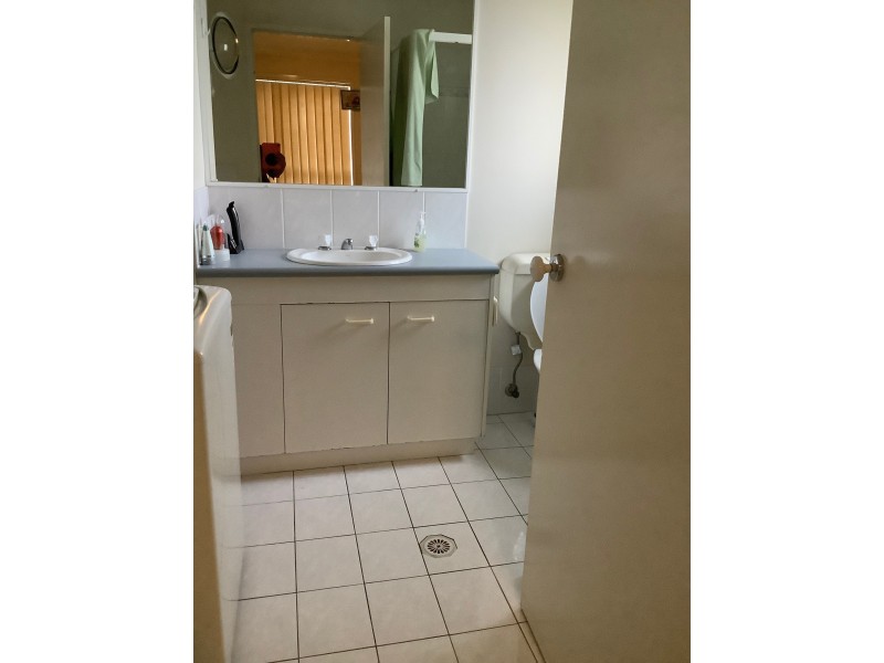 16-18 Lloyd Street, Southport QLD 4215