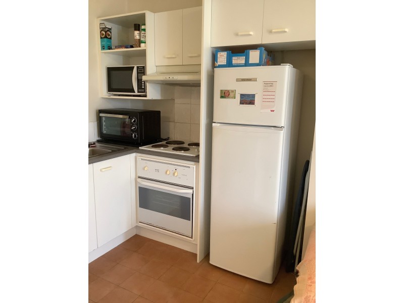 16-18 Lloyd Street, Southport QLD 4215