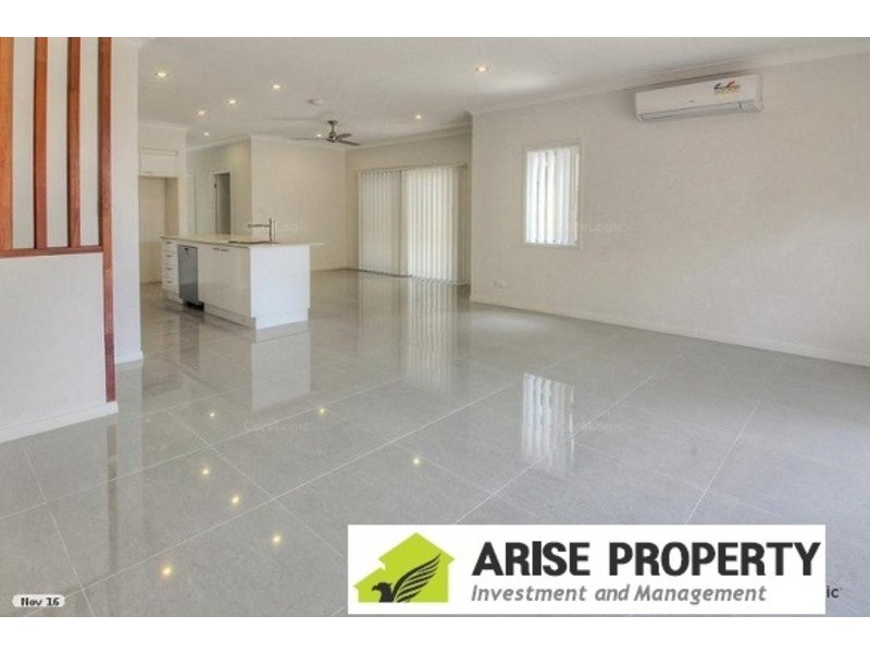 10 Diligent Place, Runcorn QLD 4113