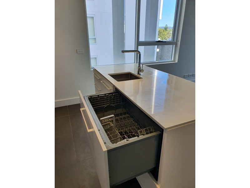 313/8 Bank Street West End, West End QLD 4101