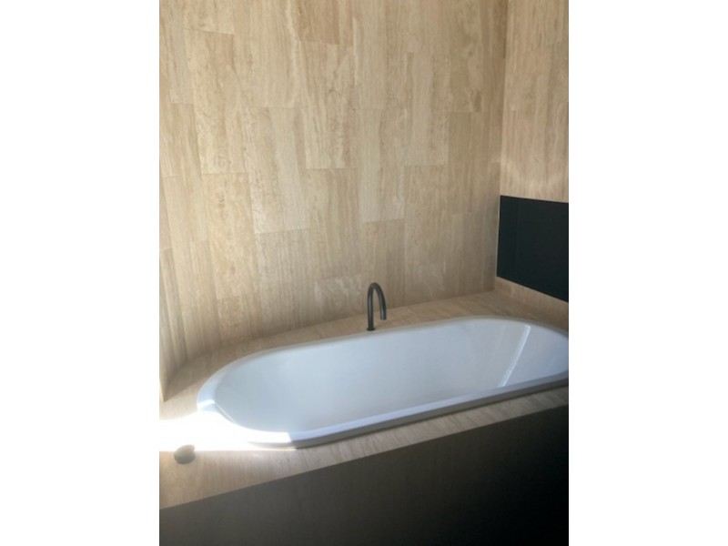 villa 2/1 Bonvale Lane, St Lucia QLD 4067