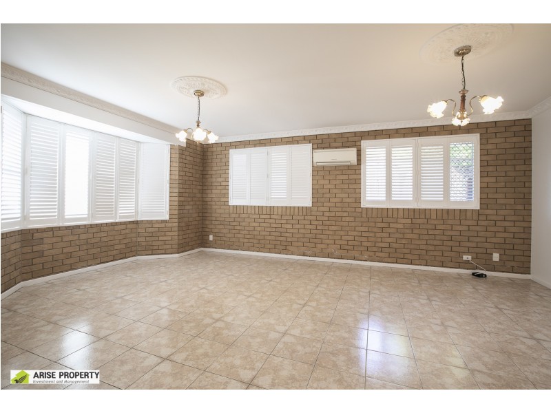 37 Parton Street, Stafford Heights QLD 4053