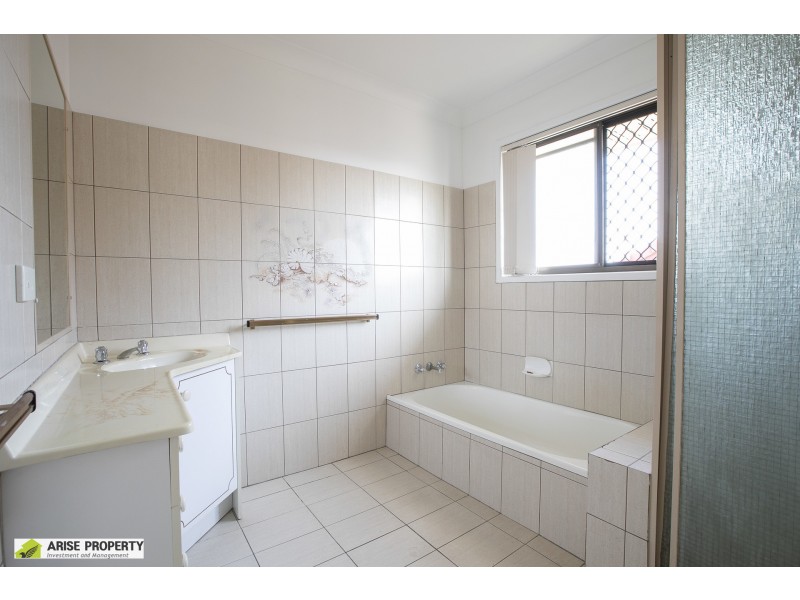 37 Parton Street, Stafford Heights QLD 4053