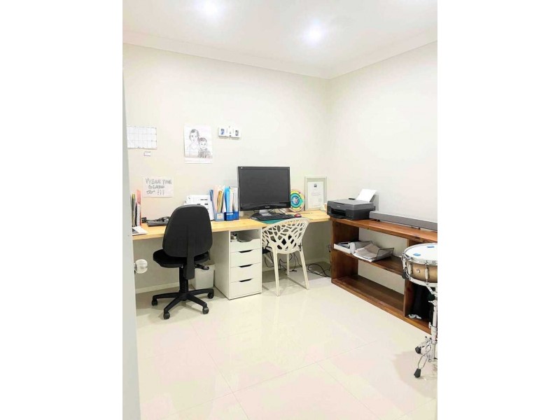 14 Maisie Place, Eight Mile Plains QLD 4113