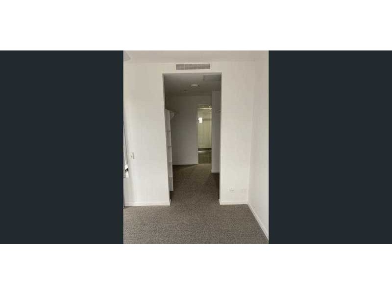 803/28 Wolseley Street, Woolloongabba QLD 4102