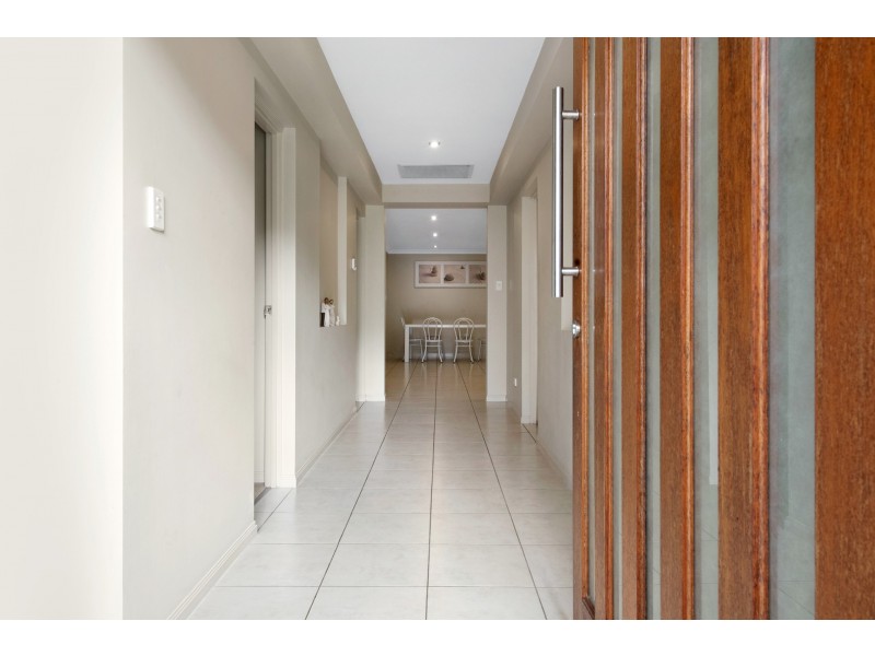 53 Jarrah Street, Moggill QLD 4070