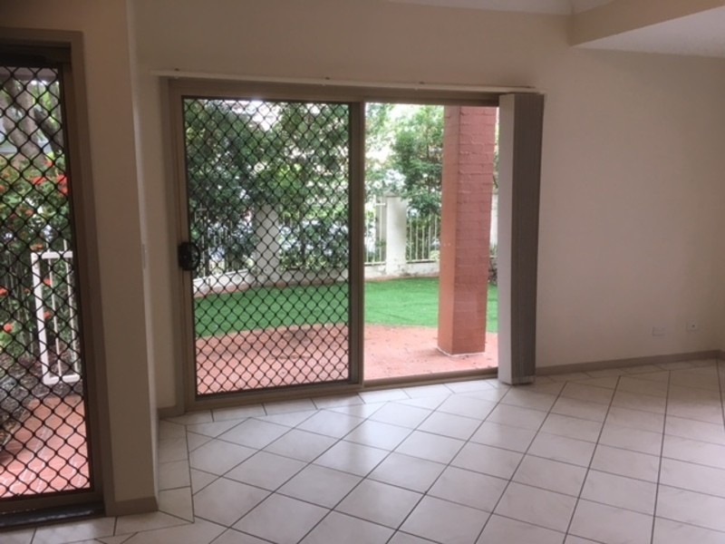 1/41 Bilyana Street, Balmoral QLD 4171