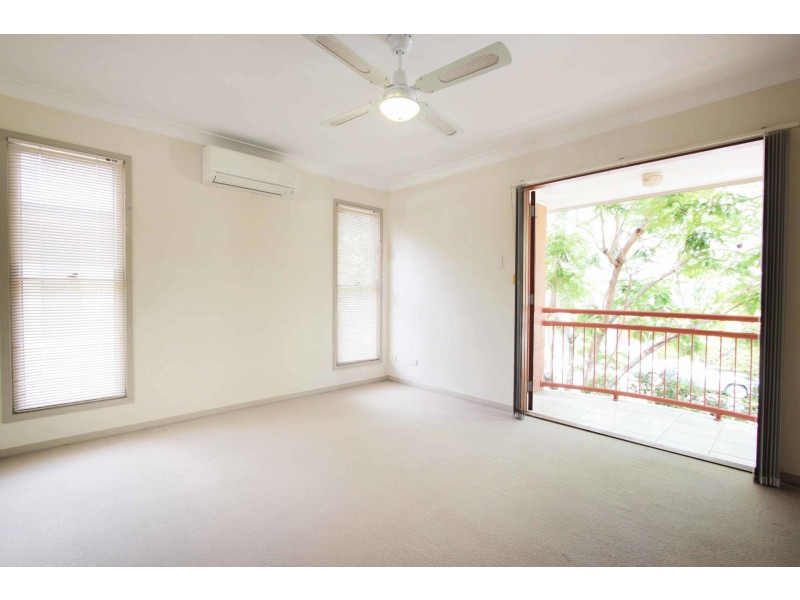 1/41 Bilyana Street, Balmoral QLD 4171