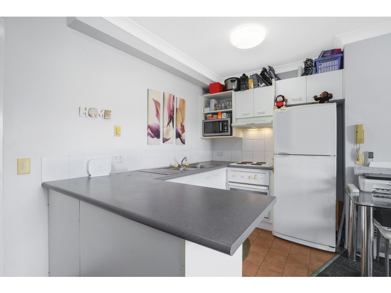 23/16-18 LLOYD, Southport QLD 4215