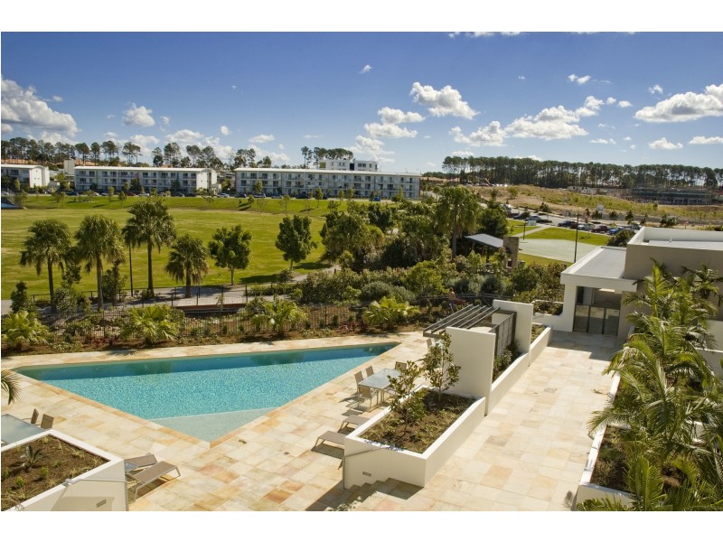 49/19 Lake Street, Varsity Lakes QLD 4227