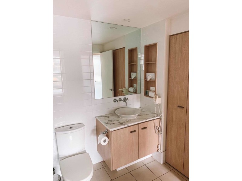 49/19 Lake Street, Varsity Lakes QLD 4227