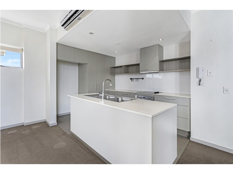 144/129-133 Laver Drive, Robina QLD 4226