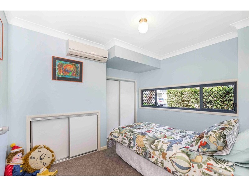 37 Gregory Street, Taringa QLD 4068