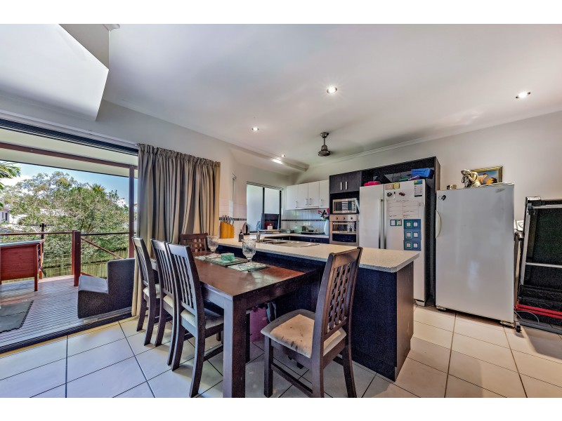 11/25 Abell Road, Cannonvale QLD 4802
