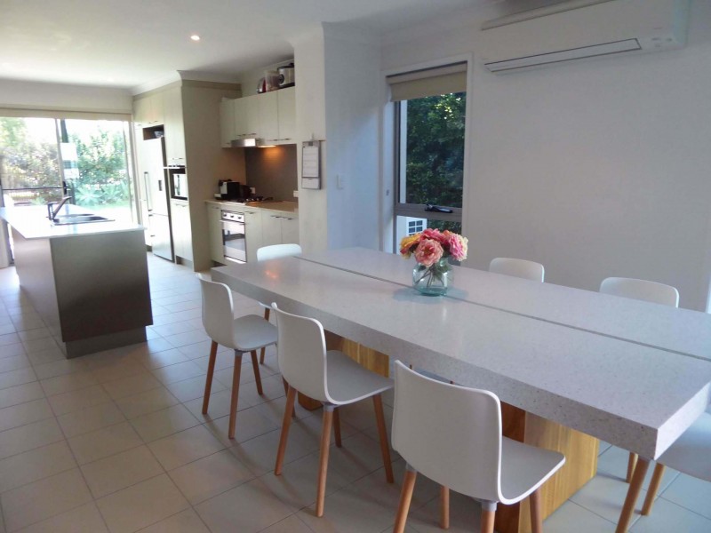 33 Village Cct, Murarrie QLD 4172