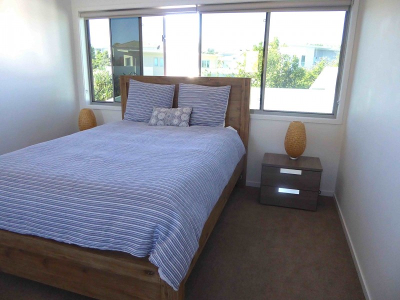 33 Village Cct, Murarrie QLD 4172