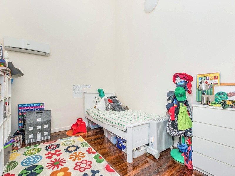 ID:6796618/64 Macquarie Street, Teneriffe QLD 4005