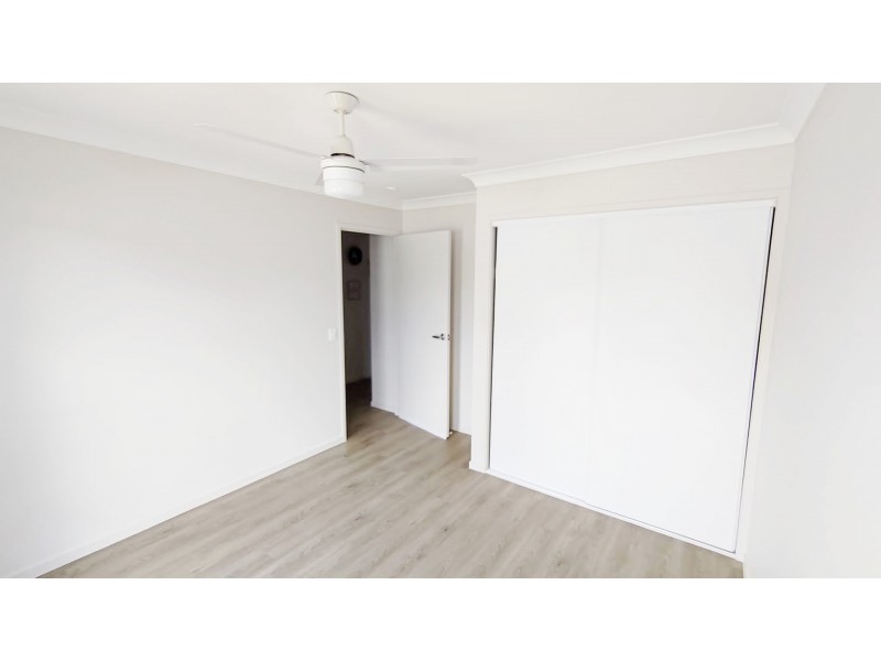 8 Hardwood Street, Spring Mountain QLD 4124