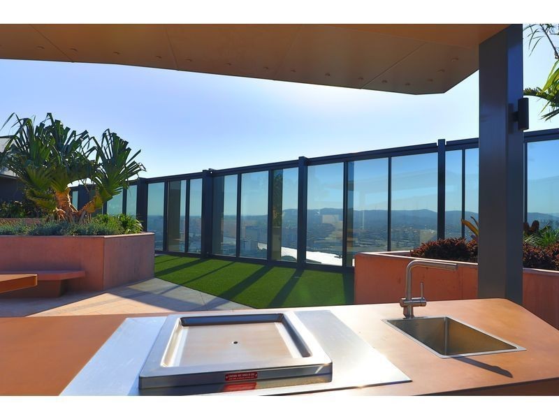 10803/1 Cordelia Street, South Brisbane QLD 4101