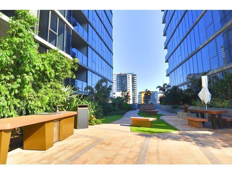 10803/1 Cordelia Street, South Brisbane QLD 4101