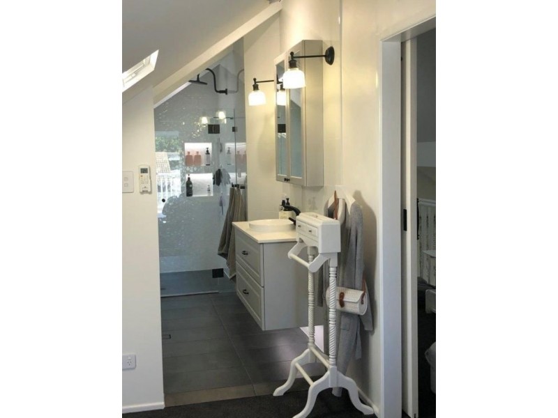 2/6 Wildwood Court, Surfers Paradise QLD 4217