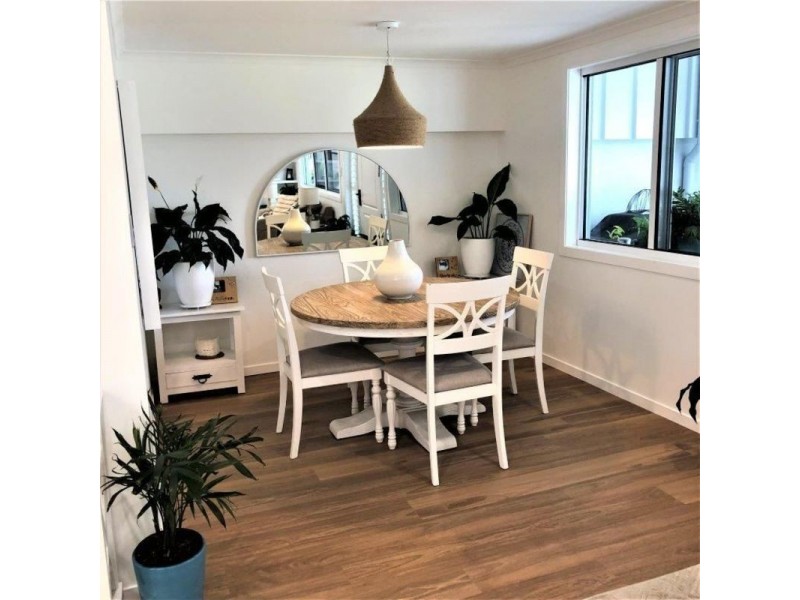 2/6 Wildwood Court, Surfers Paradise QLD 4217