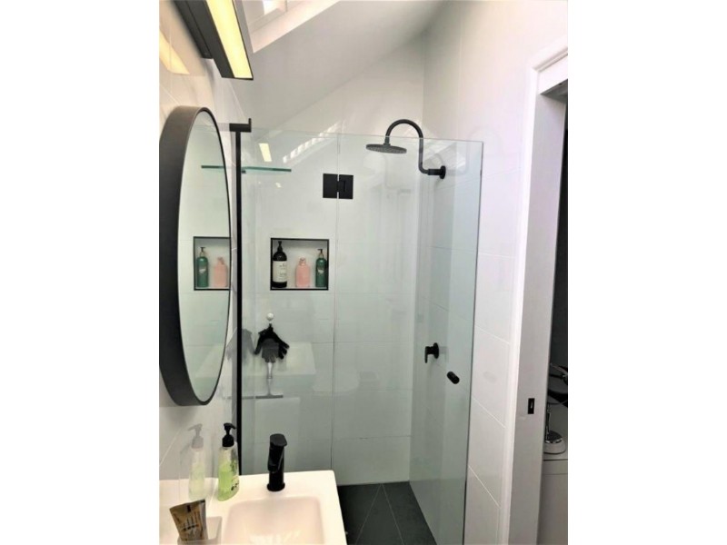 2/6 Wildwood Court, Surfers Paradise QLD 4217