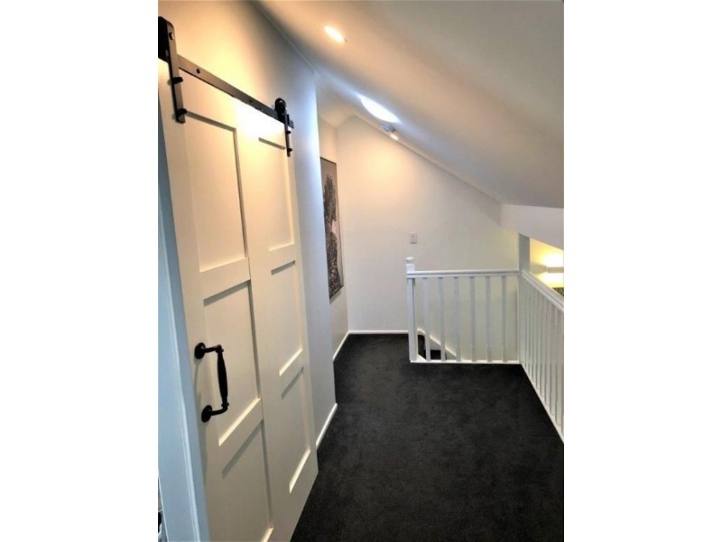 2/6 Wildwood Court, Surfers Paradise QLD 4217