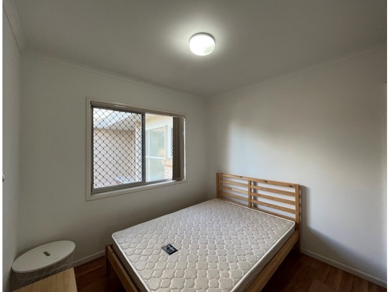 2/38 ILYA Street, Macgregor QLD 4109