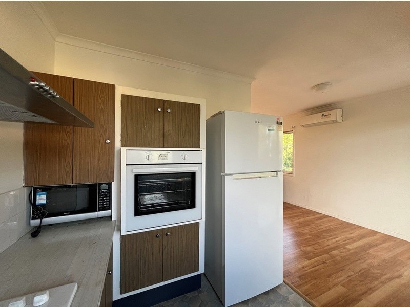 2/38 ILYA Street, Macgregor QLD 4109