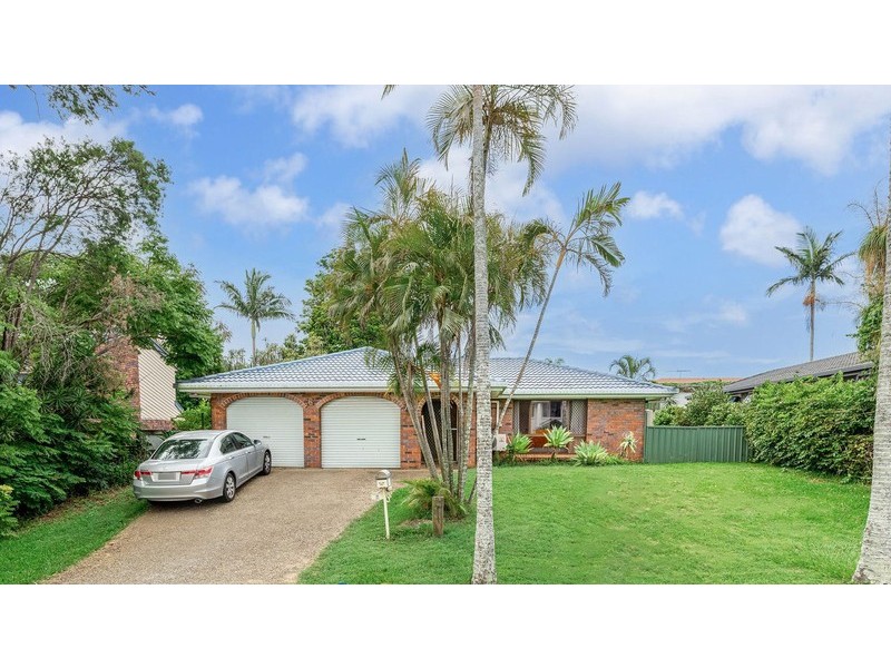 6 OAKLEAF STREET, Eight Mile Plains QLD 4113