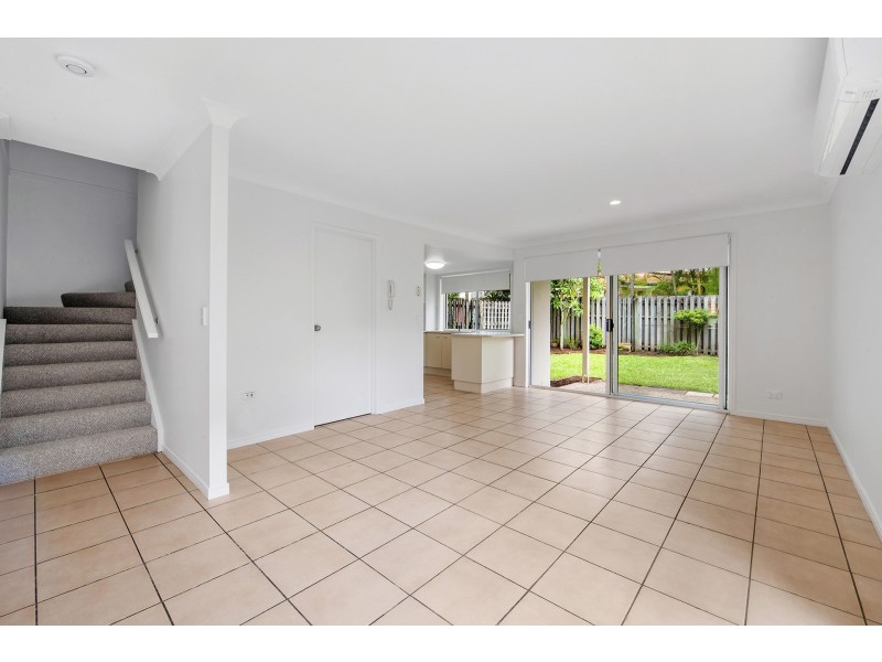 54/19 Harrow Place, Arundel QLD 4214