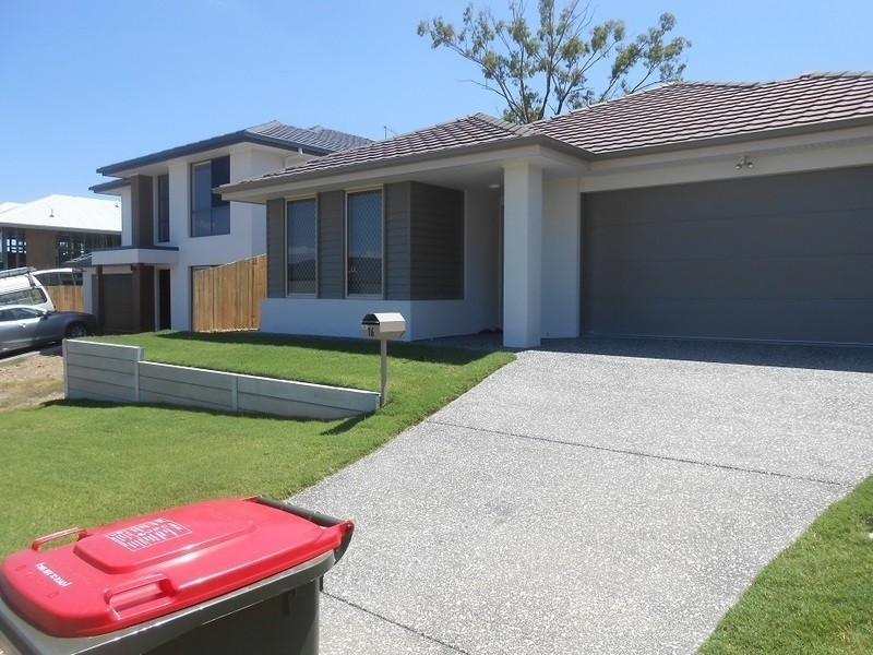 16 Berkshire place, Heathwood QLD 4110