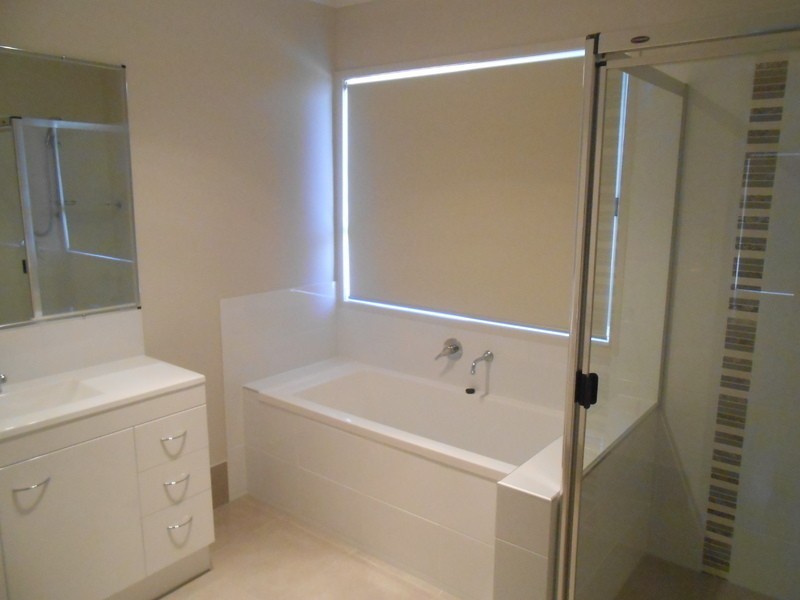 16 Berkshire place, Heathwood QLD 4110