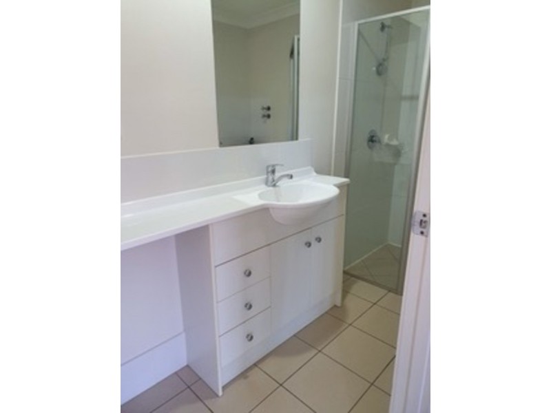 337 Spring Street, Kearneys Spring QLD 4350