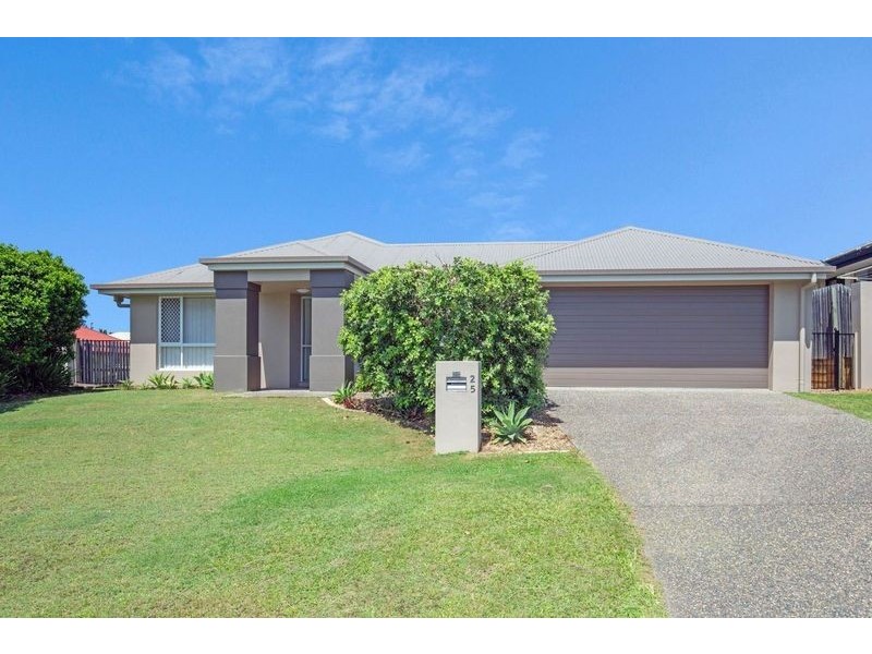 25 Azure Way, Coomera QLD 4209