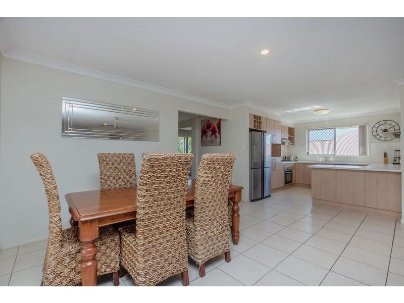 25 Azure Way, Coomera QLD 4209