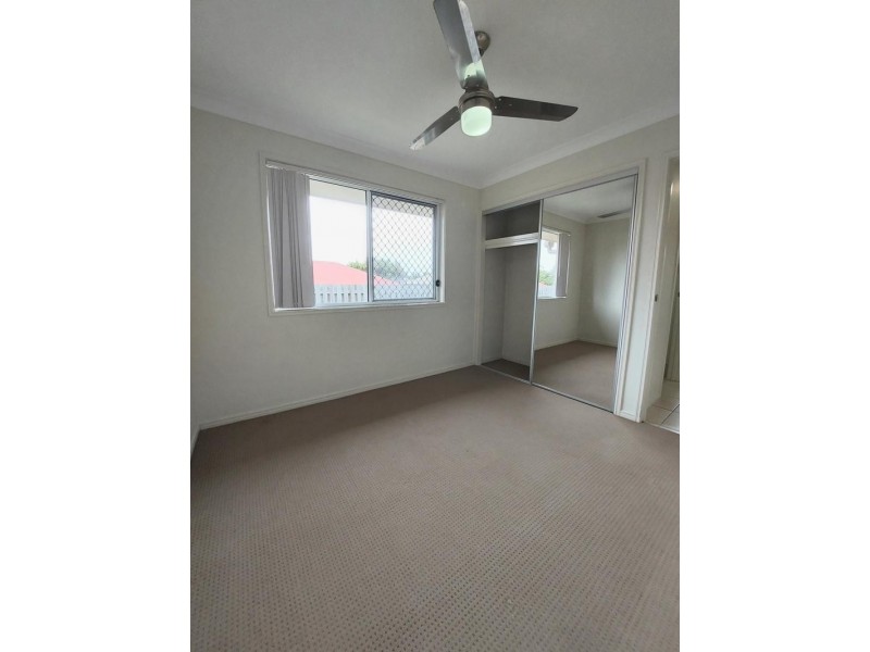 25 Azure Way, Coomera QLD 4209