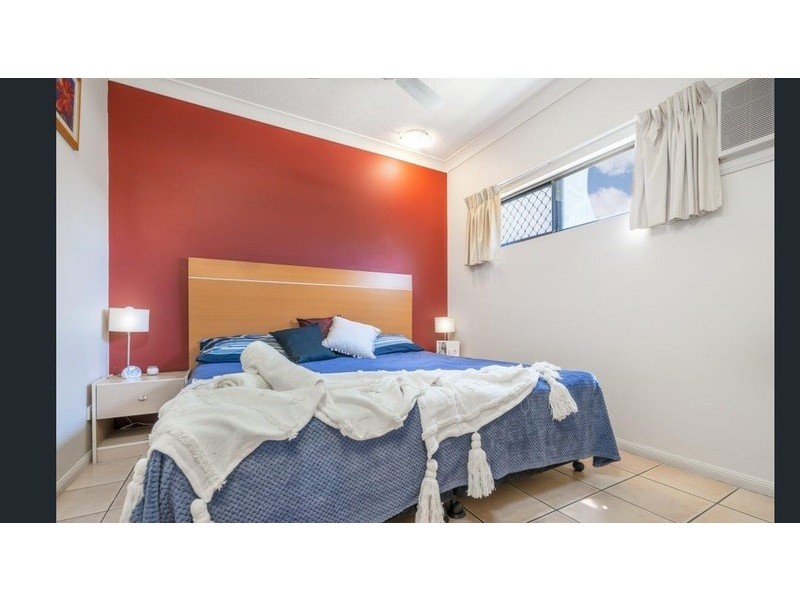 181/37-39 digger street, Cairns North QLD 4870