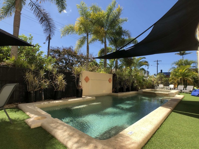 181/37-39 digger street, Cairns North QLD 4870