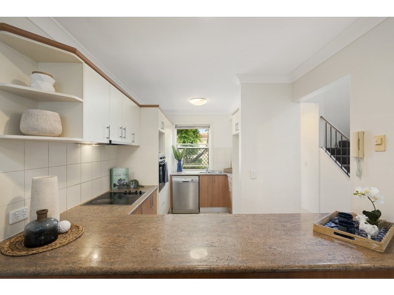 15/99-101 Heeb street, Ashmore QLD 4214