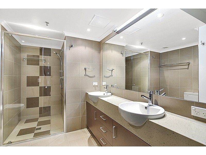 2504/5 Enderley ave, Surfers Paradise QLD 4217