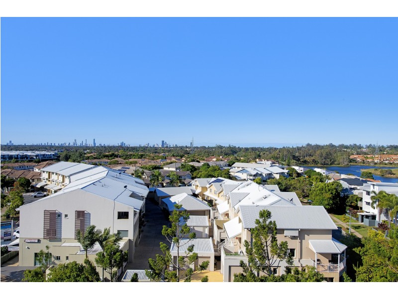 13E/129-133 Laver Drive, Robina QLD 4226