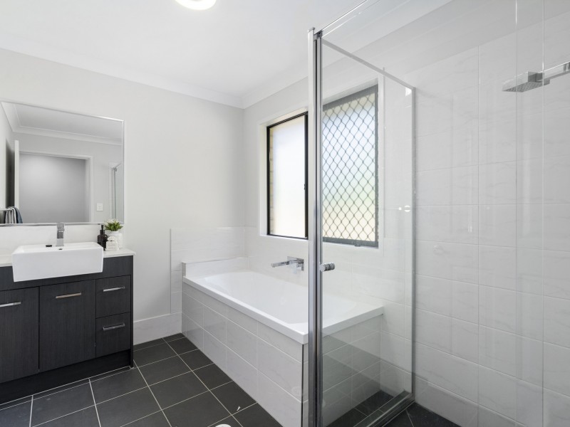 7 Lavina Road, Marsden QLD 4132