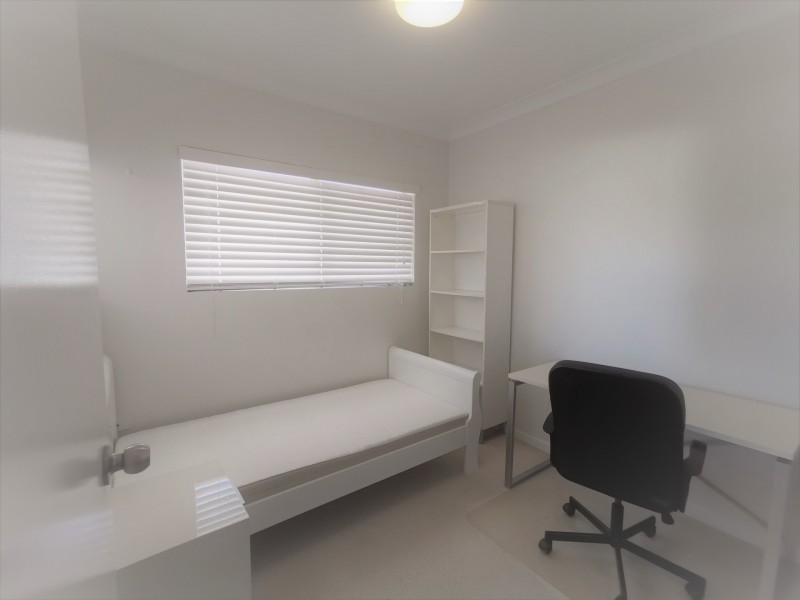 63 Sisley Street, St Lucia QLD 4067