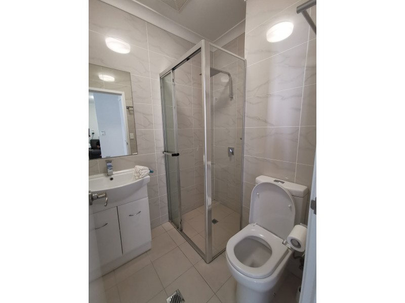 63 Sisley Street, St Lucia QLD 4067