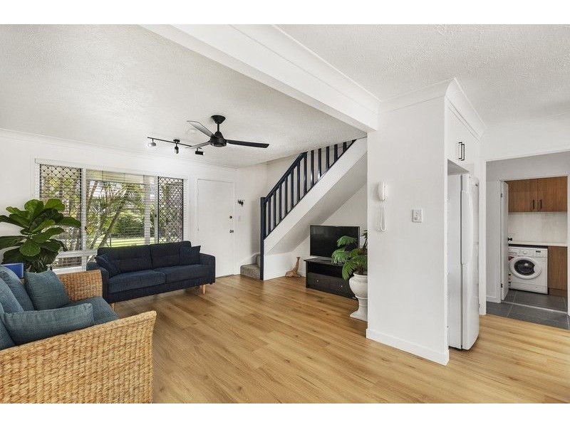 2-10 coolgardie street Elanora, Elanora QLD 4221