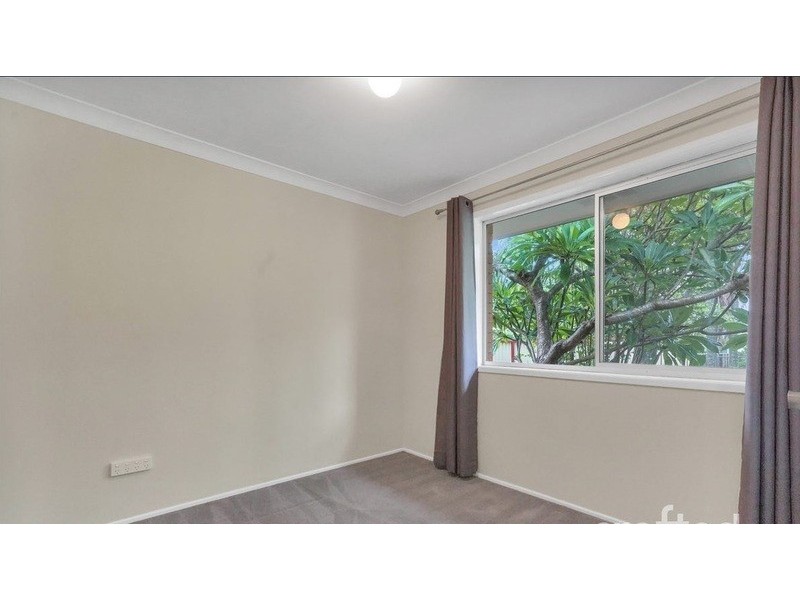 78 Estramina Road, Regents Park QLD 4118