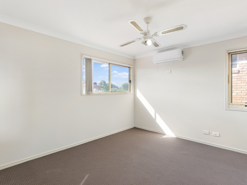 10/100 Oakmont Avenue, Oxley QLD 4075